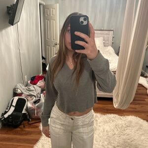 Long sleeve crop top